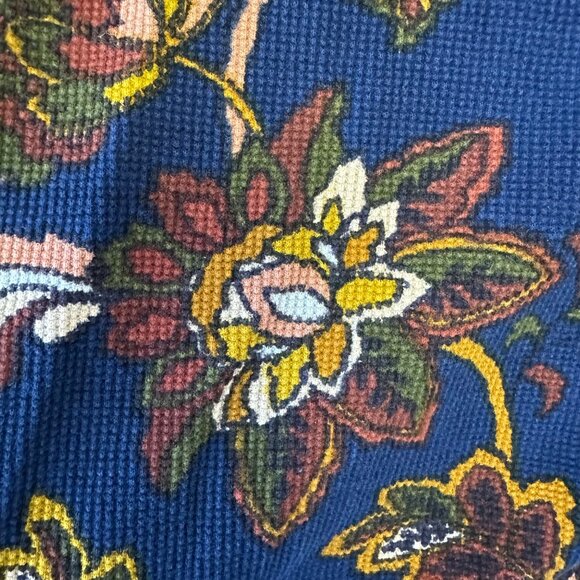 Coldwater Creek Waffle Knit Vintage Vibe Henley Top Blue Jewel Tone Florals 2X - Picture 5 of 11